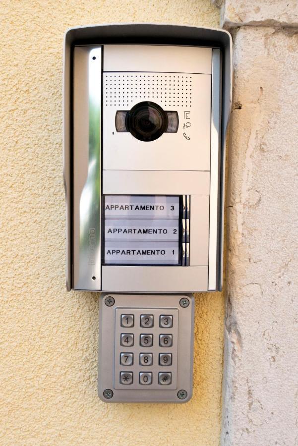 Regi Apartments Pacengo Di Lazise Exterior foto